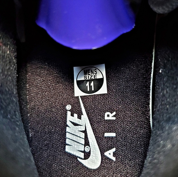 Air Jordan 11 Retro "Concord 2018" - Picture 6 of 8